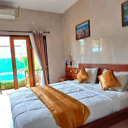 נוסה-למבונגן Wahyuga Sari Guest House Nita Salon & Spa מראה חיצוני תמונה